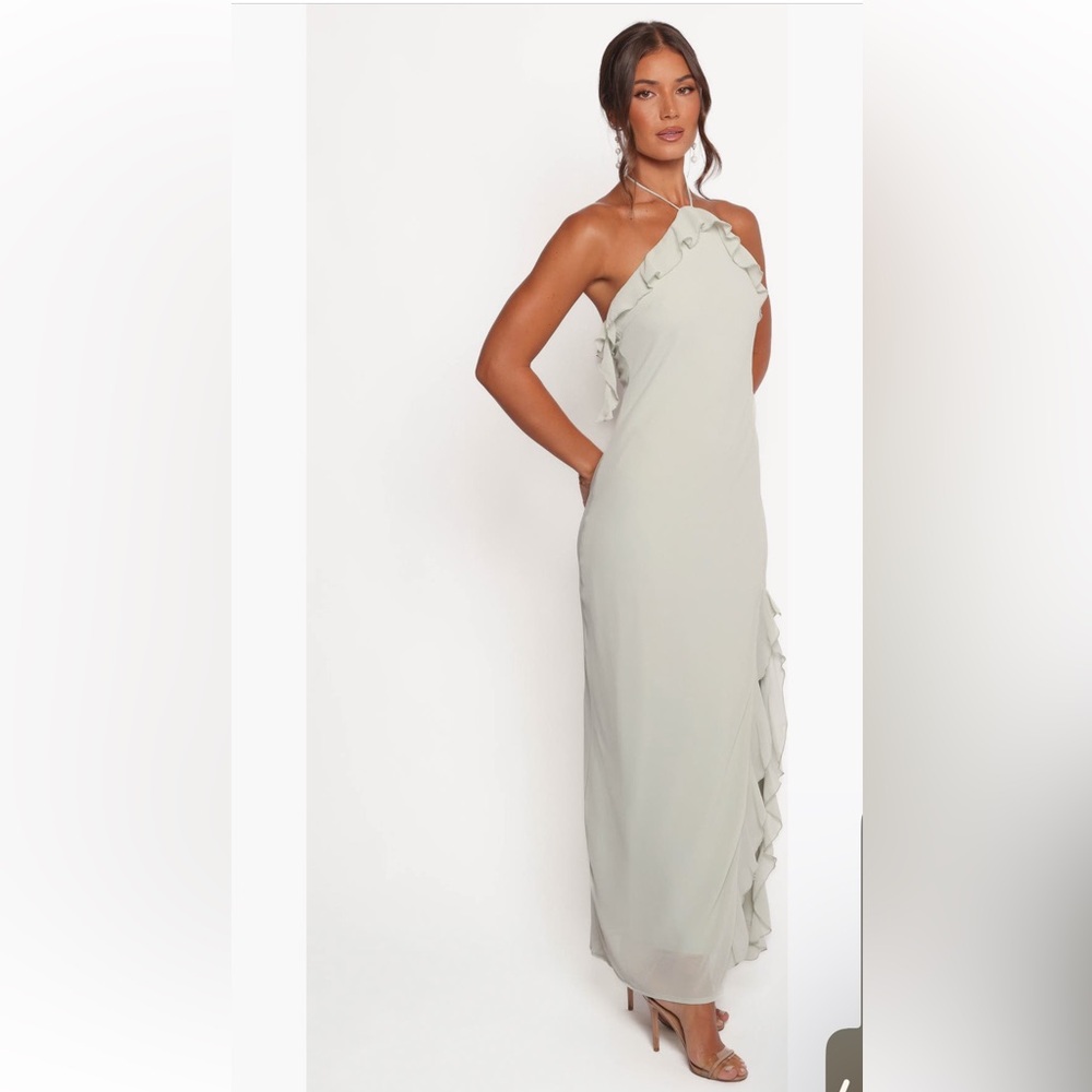 Petal & Pup Patricia Ruffle Detail Halter Neck Maxi Dress NWOT - Picture 1 of 5